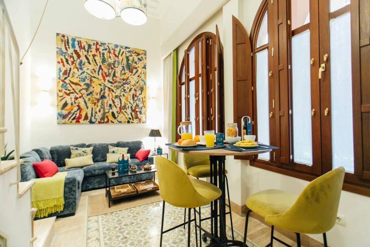 세비야 New With Height- 2Bd 1Bth- Pajaritos 아파트 외부 사진